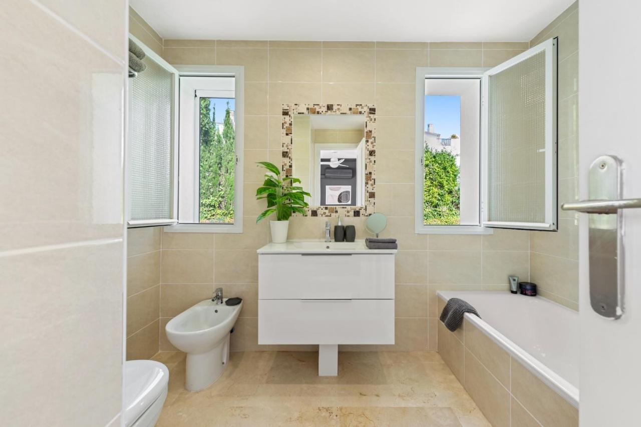 Cozy Townhouse Selwo Villa Estepona Exteriör bild